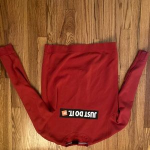 Red Men’s Medium Nike Sweater